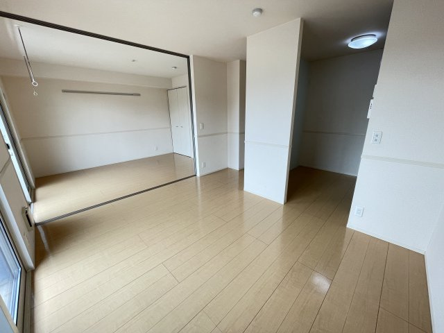 オアシスの居間・リビング