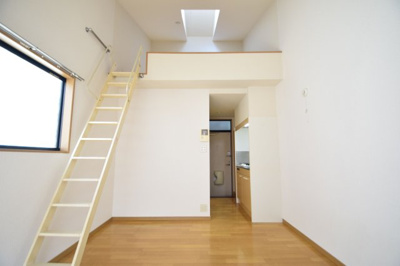 【居間・リビング】 | Neo Stage | 別号室の写真になります。現況優先。