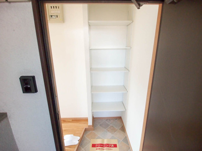【収納】 | フクエイビル | 別号室の写真になります。現況優先。