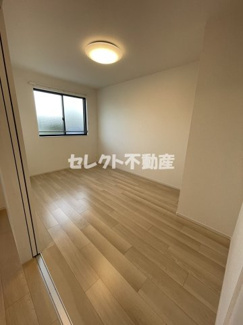【洋室】 | グーラテース壱番館