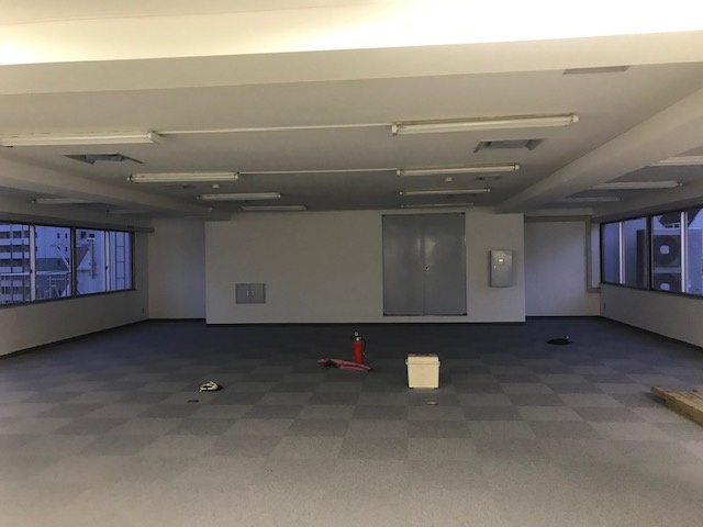新宿区新宿２丁目の事務所