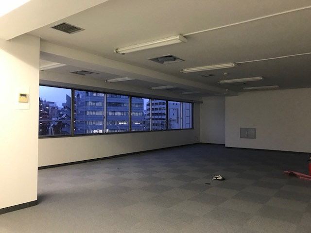 新宿区新宿２丁目の事務所