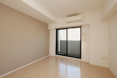 【洋室】 | レジュールアッシュ梅田ネクス | スタンダードな洋室です