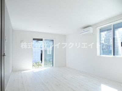 【居間・リビング】 | 日野市多摩平5丁目戸建