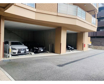【駐車場】 | メロディーハイム鶴見パークオアシス | 駐車場です