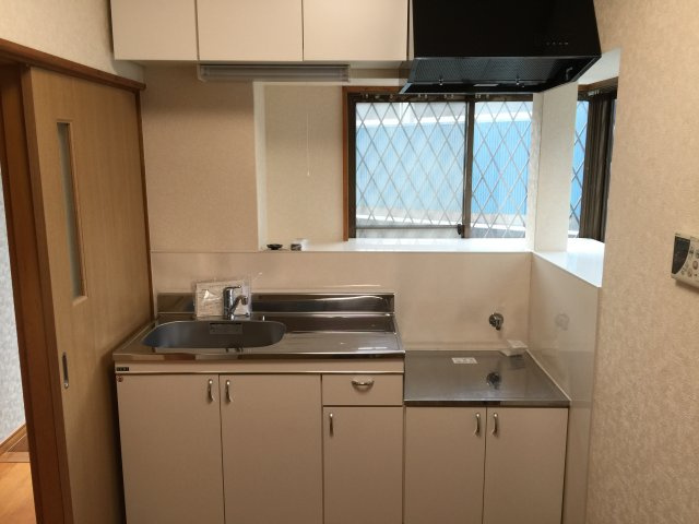 赤池ハイツのキッチン|使いやすいキッチンです