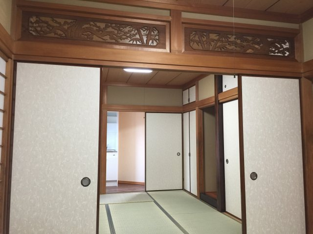 赤池ハイツの和室|日本らしい落ち着いた雰囲気の和室です