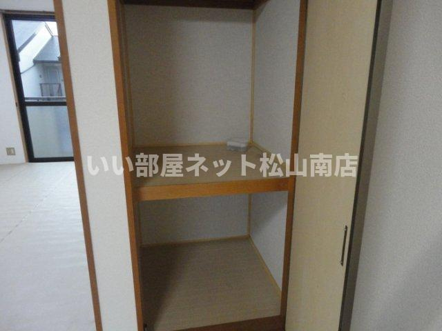 【収納】 | フレンドリーハイツ日野　B棟