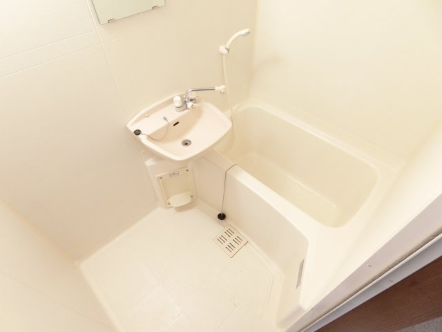 CASA DE TUZUYMADAIの浴室