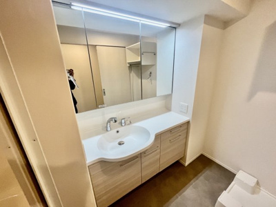 【独立洗面台】 | ラ・フォレ