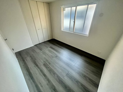 【洋室】 | ラ・フォレ