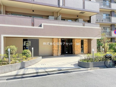 【エントランス】 | 《1階角住戸》サンクレイドル青砥ファルカロビオ