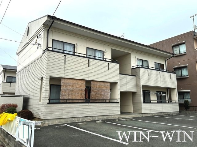 サンハイム鈴木 Bの外観