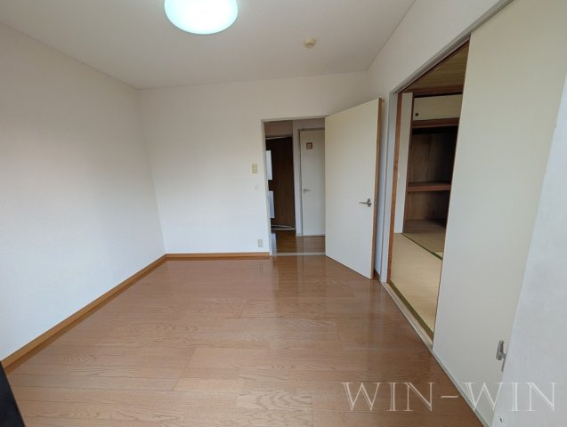 サンハイム鈴木 B