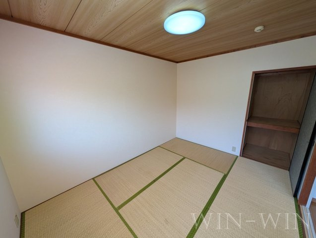 サンハイム鈴木 B