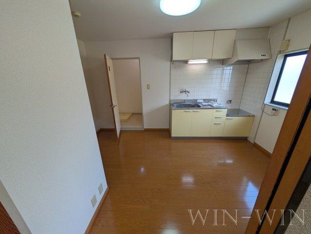 サンハイム鈴木 Bの居間・リビング