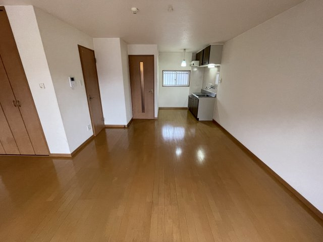 【洋室】 | Casa de la J.
