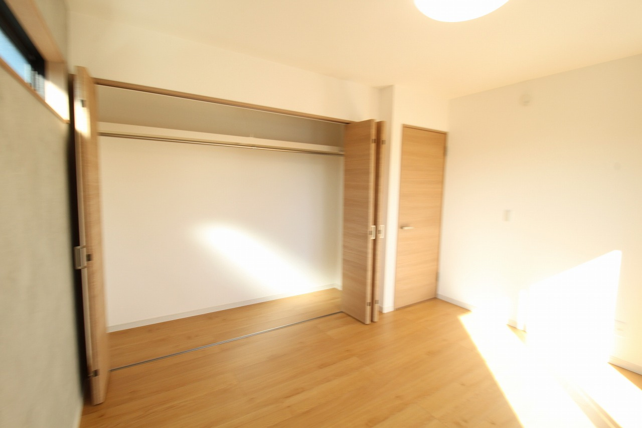 朝倉本町　新築戸建　中号地（全3区画）　の収納|2F　南西の部屋　6.34帖