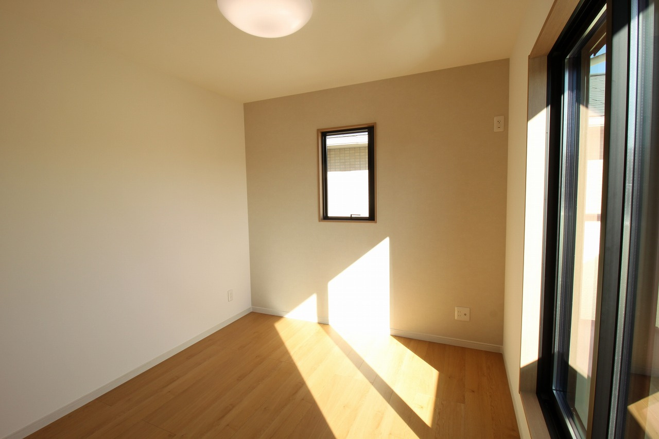 朝倉本町　新築戸建　中号地（全3区画）　の洋室|2F　南東の部屋　5.23帖