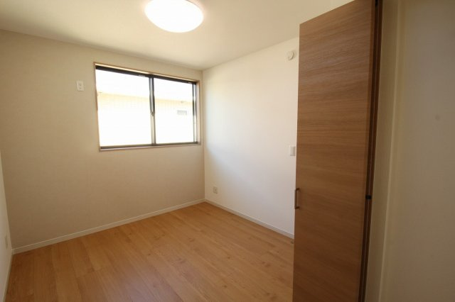 朝倉本町　新築戸建　中号地（全3区画）　の洋室|2F　北東の部屋　4.73帖