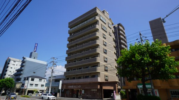 アルティメイトbuilding楠木の外観