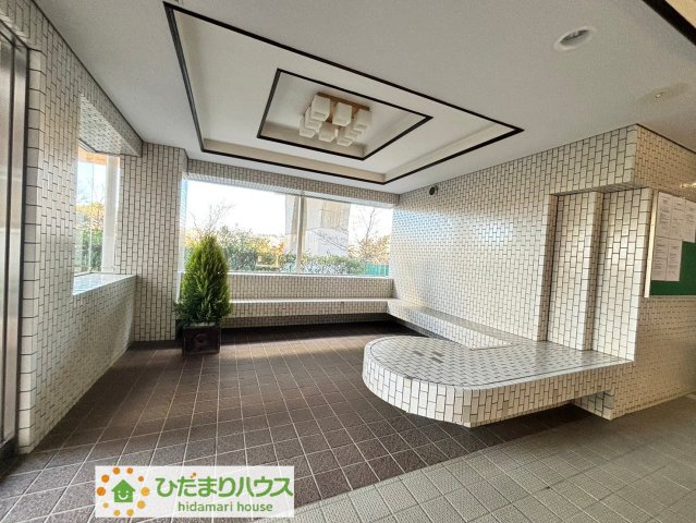 ライオンズマンション大宮指扇壱番館のエントランス