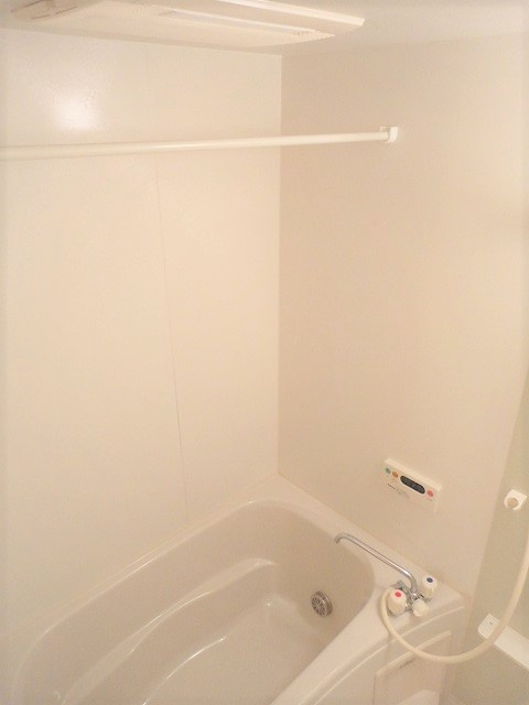 アイフリーデの浴室