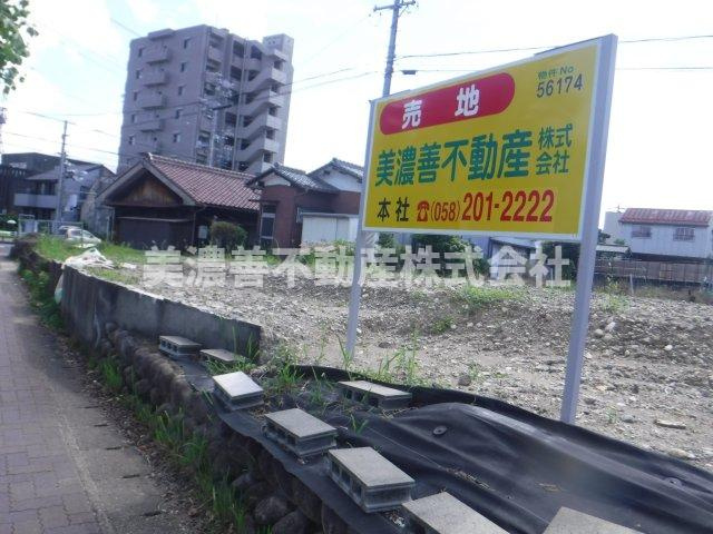 ５６１７４　岐阜市鷺山土地の外観