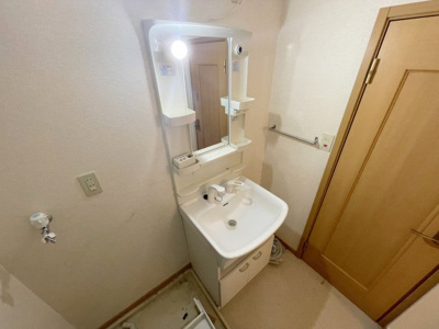 【独立洗面台】 | ヴァートゥー友2番館