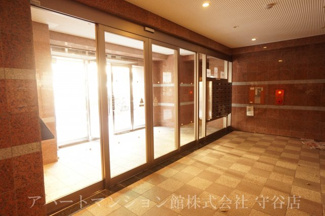 【エントランス】