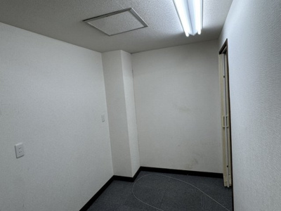 【内装】 | 法友会館