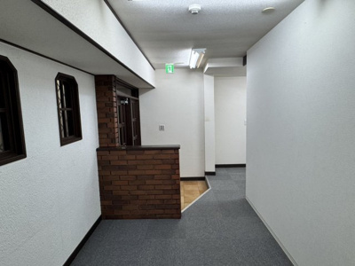 【内装】 | 法友会館