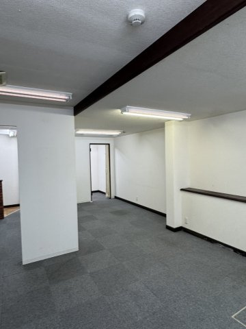 【内装】 | 法友会館
