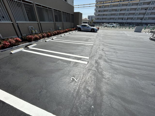 アグレアーブルの駐車場