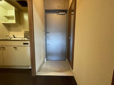 【玄関】 | アソシアグロッツォ平尾TheCity | 別号室の写真になります。現況優先。