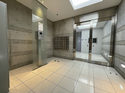 【エントランス】 | アソシアグロッツォ平尾TheCity