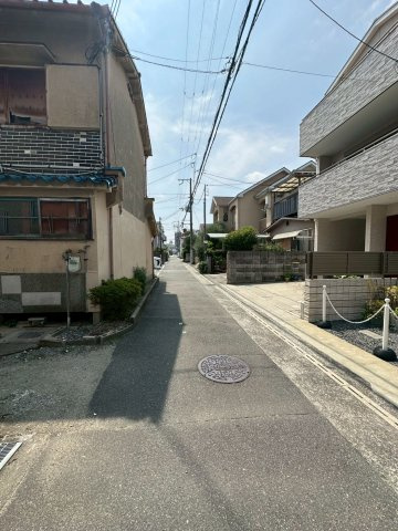 セレナ中条の周辺