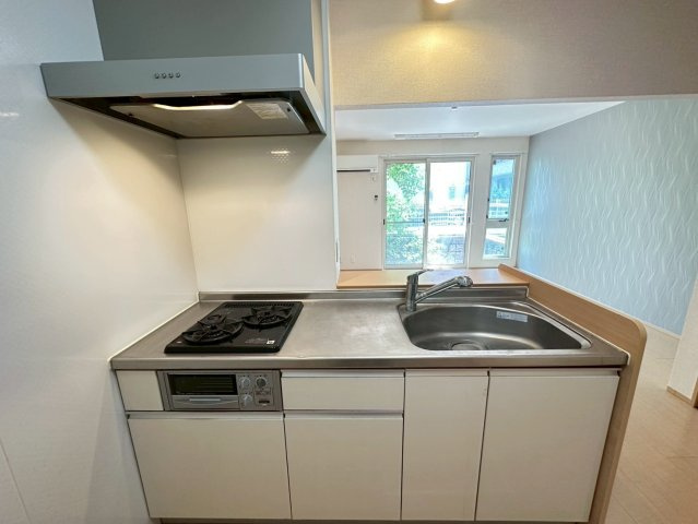 セレナ中条のキッチン