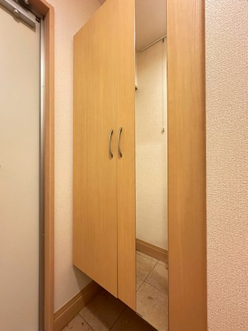 セレナ中条の収納