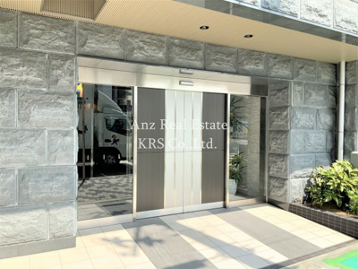 【エントランス】 | ミラージュパレス南堀江 | オシャレで清潔感のあるエントランス！