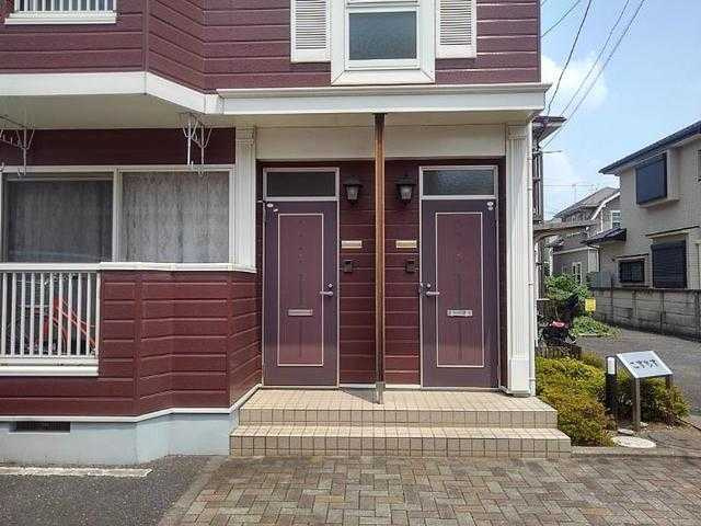 こすもすのエントランス