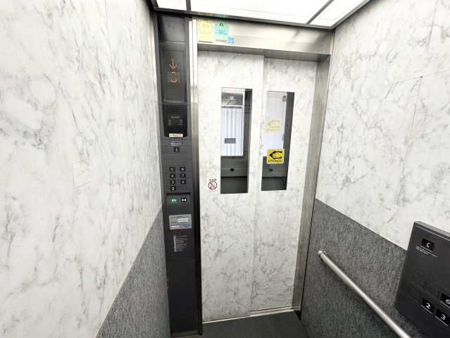 コープ野村土樋のその他共用部分|エレベーター