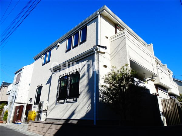 レイブランシスの外観
