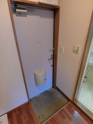 【玄関】 | フェスタヒトミ