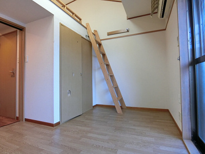 【寝室】 | フェスタヒトミ