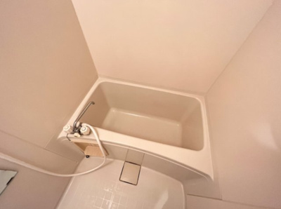 【浴室】 | エバーグリーン新大阪 | きれいなお風呂です