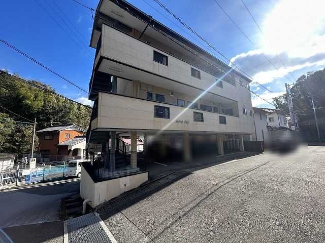 セレクションジュンの外観|落ち着いた雰囲気の外観です