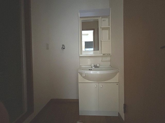 セレクションジュンの洗面所|スペースが確保できる洗面所です