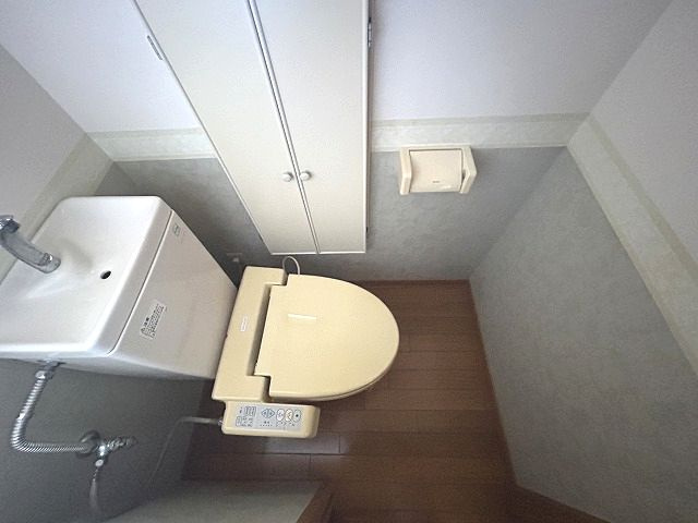 セレクションジュンのトイレ|落ち着いたトイレです