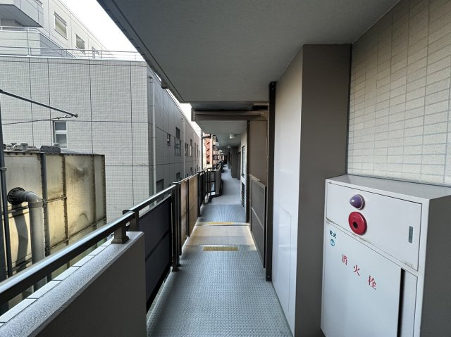 五橋パークホームズ仙台中央ガーデンコートのその他共用部分|住戸階廊下